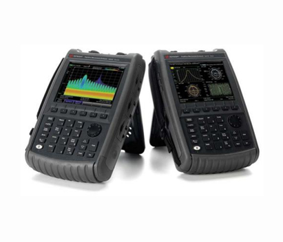 FieldFox 手持式分析儀